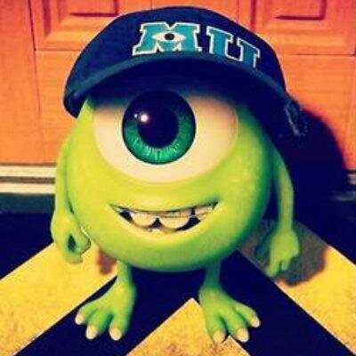 Somos dos alumnas de JM que tienen un blog muy interesante sobre las redes sociales. :3