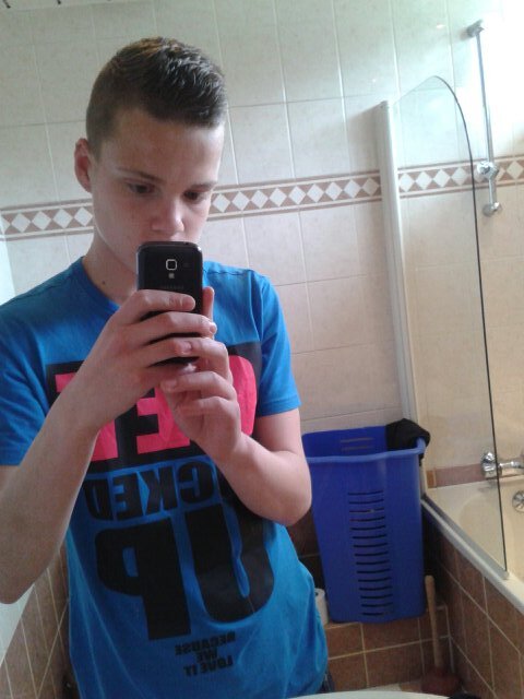 22-02-2014 @xdaniquex_love ♡♡        14 jaar - Ajacied  - Balkbrug C1- IG: danidocter