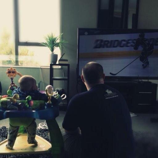 penguins fan, kiwi, lover of south east Asia, married to my wife-three cats and labrador and related to my parents.