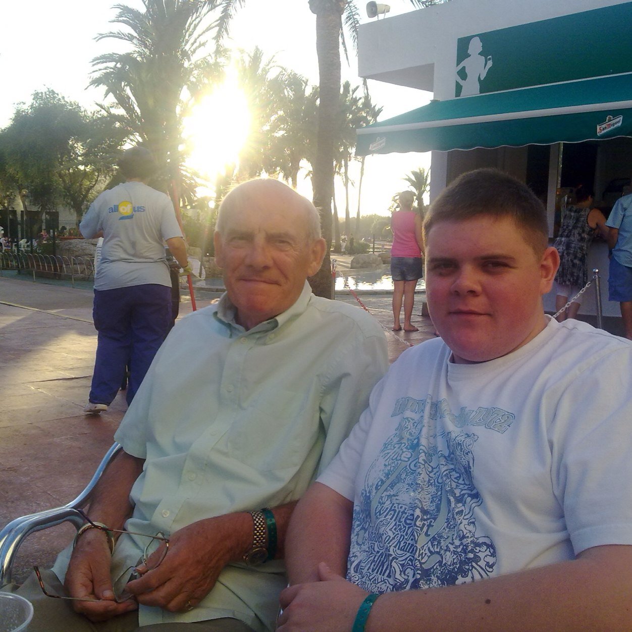 headza89's profile picture. 