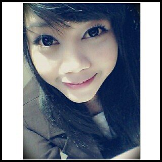 Nama asli : melodi safara angelina ,25th ,bekerja dibidang tataBusana, iseng2 bikin Akun  @gueGoLex .