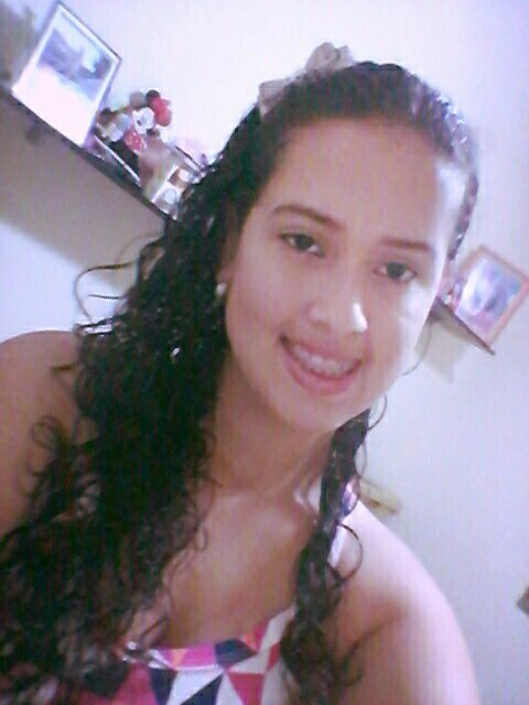 uma mulher determinada e com a personalidade mt forte
