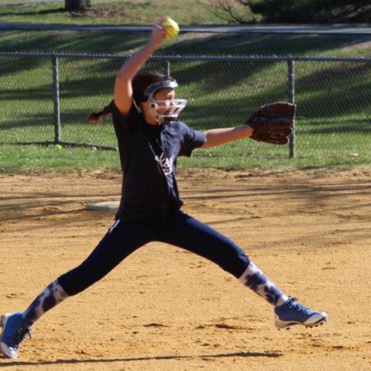 clanz50's profile picture. 