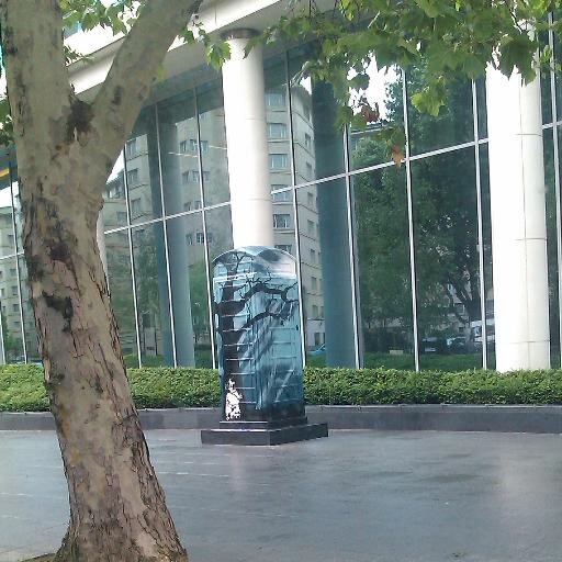 SarahJBarley's profile picture. 