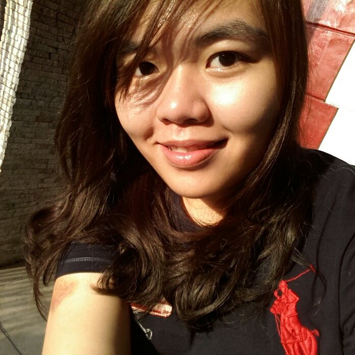 sentipsycho's profile picture. The adventures of a sadistic, sentimental overthinker in a nutshell.