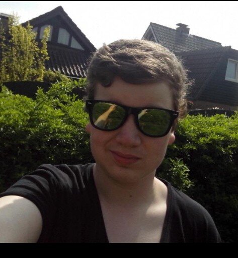 SNAPTHABACK's profile picture. ps4: a_happy_patato -  avila college -  3TG3