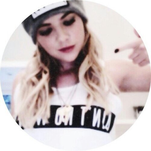 •abby steves•18 years•vampire•transilvania•j•