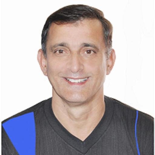 Esposo, pai, vovô, homem de Deus, cientista, professor,