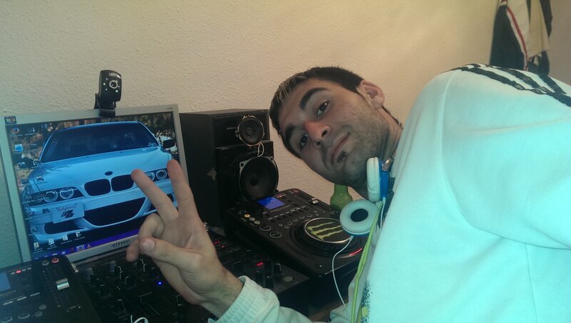 I LOVE HOUSE MUSIC