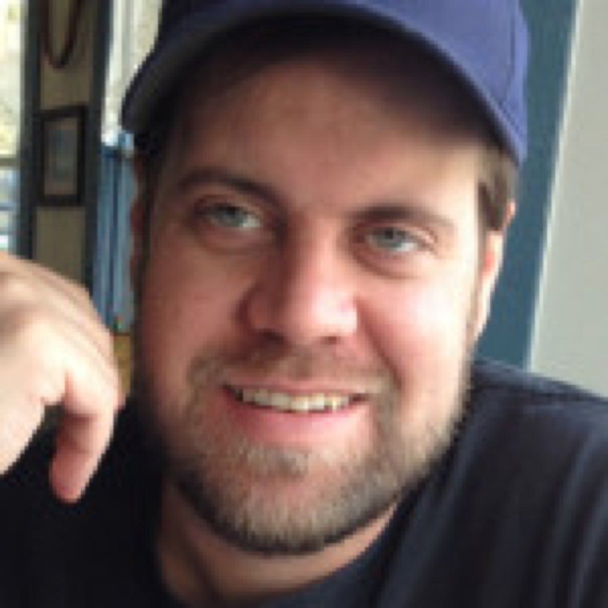 Lead UX UI Designer, Product Designer, Design Systems Advocate
