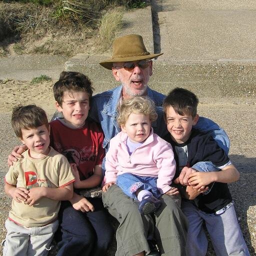 Steve_Andresier's profile picture. Marketeer, Event Organiser, Urban-Walker, Cruciverbalist & Guardianista