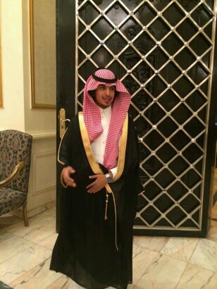 وقر العالم وتلقى لك وقار ... وإن حقرت إحقرت لو انك أمير ..