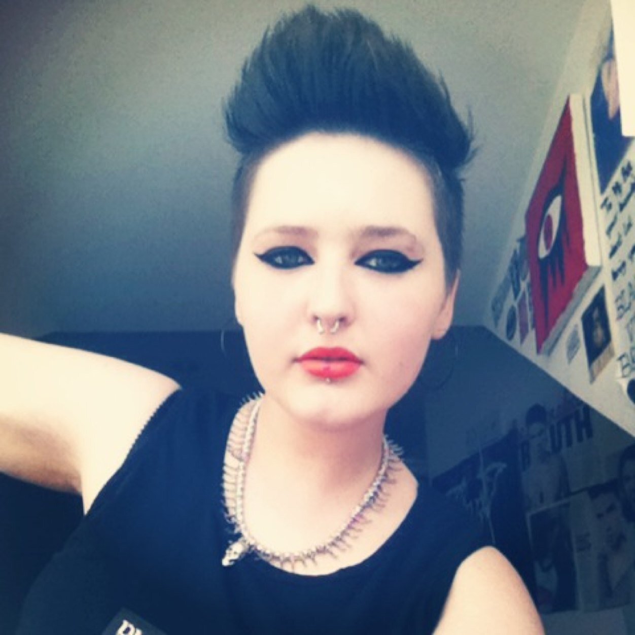 16. Love @AndyBVB from @OfficialBVB. Tattoos and Piercings.