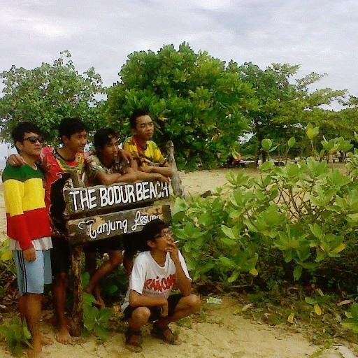 hiduplah seperti sepohon padi