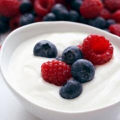 Promoting the health benefits of yoghurt and live fermented milk products