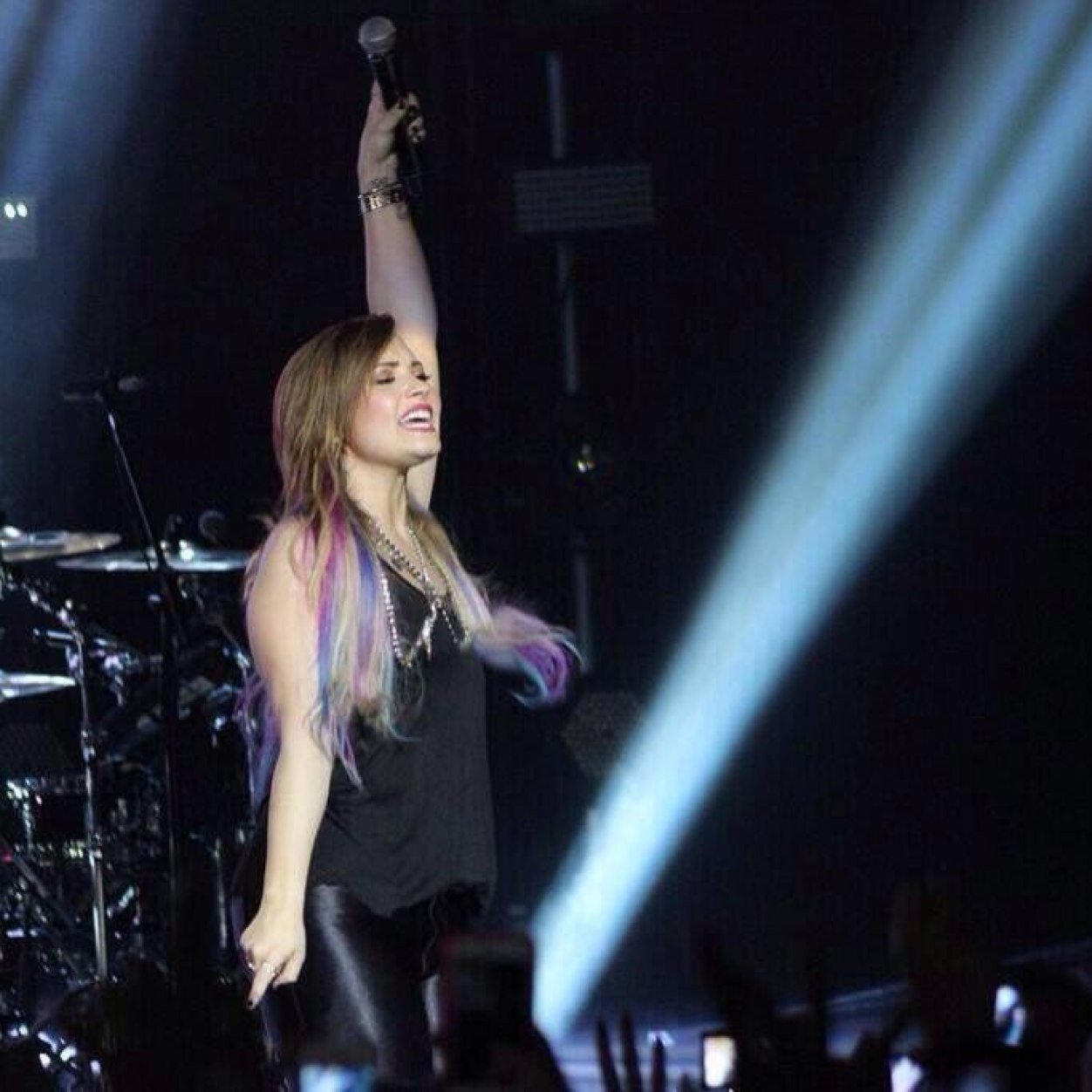 LovaticFamilly's profile picture. Lovatic since 2009 and till the end