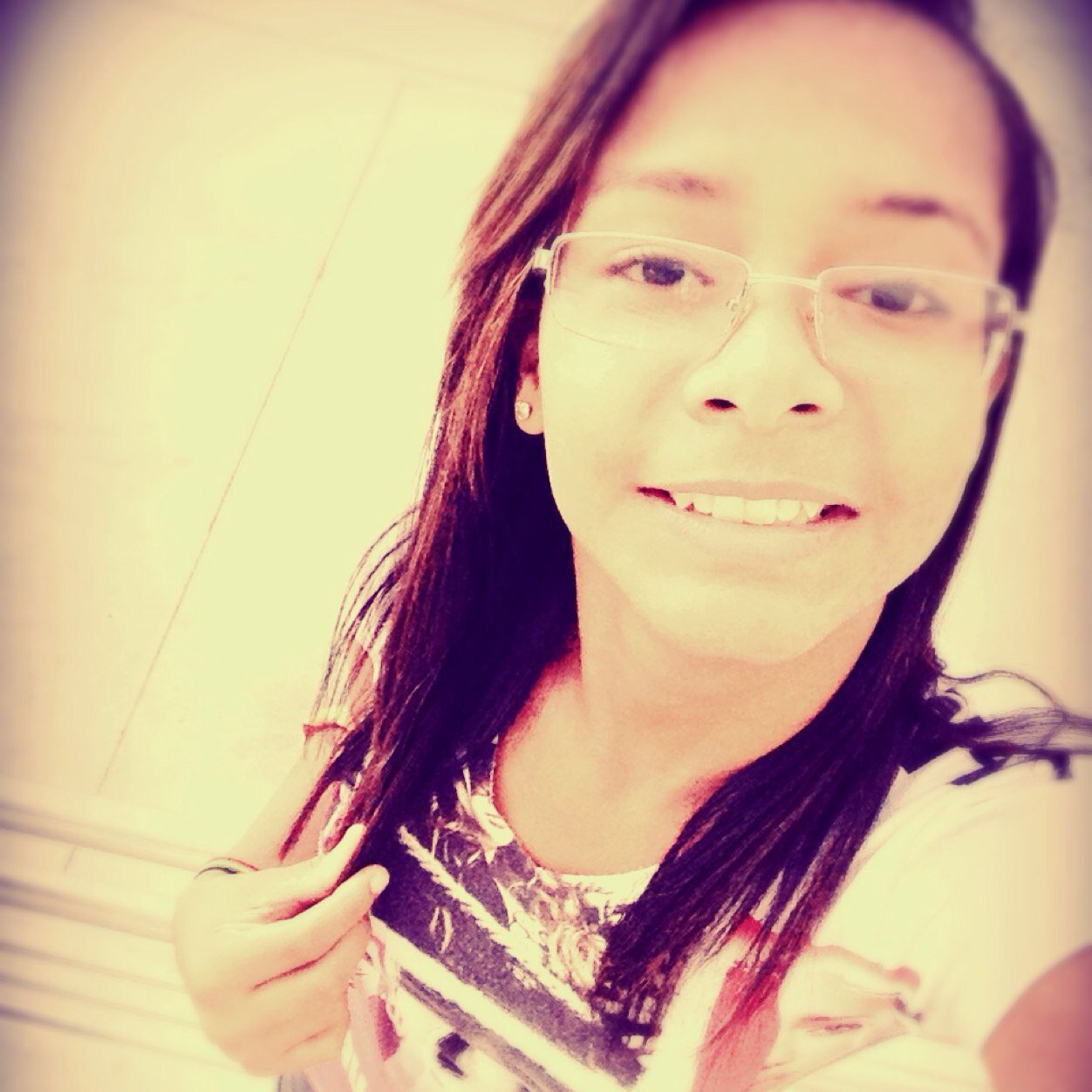 Morena,19 Anos, Simpatica, Tímida, ! ABENÇOADA POR DEUS .