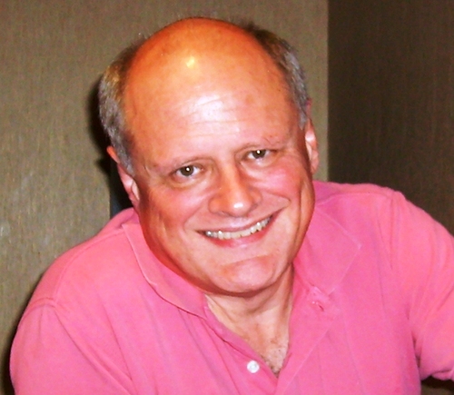 Cable Broadband Pro, ballroom dancer, conservative Catholic, father of 3, grandfather of 6, boardgamer. I pray for abundant joy & prosperity. You are beloved!