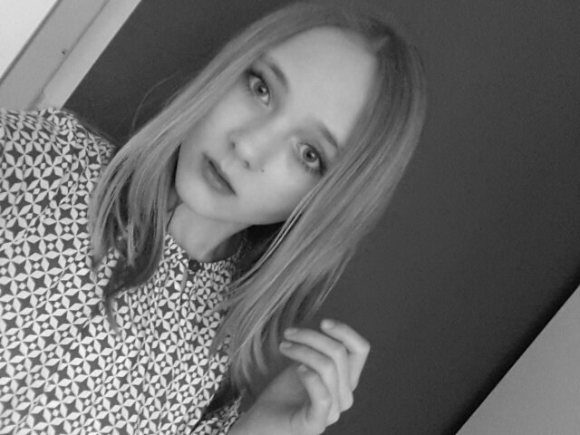@lenas_view Aus deinem Mund kommt GOLD raus wenn du singst!! sagte sie zu Rich und weinte...und wir weinten mit
