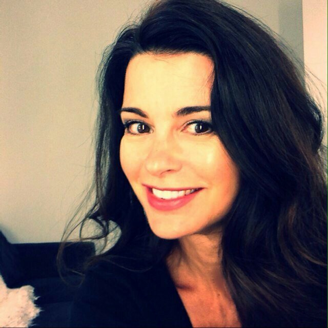 Moeder van Nina & Lucas, trotse oma van de lieve kleine Nola! || Redactie J Magazine. || #twitterrolspelgtstnews