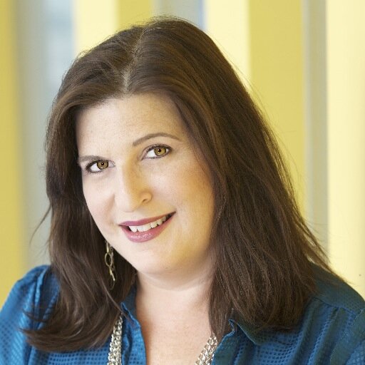 Marketing pro,exec publisher, content marketing expert. And passionate photographer, world traveler and tech geek.
