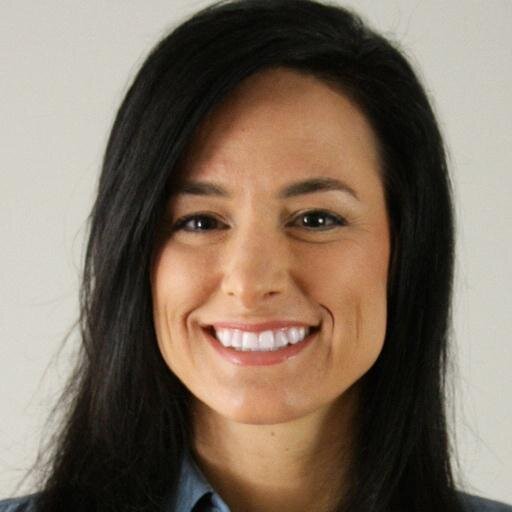 Client Success Manager at Willis Towers Watson, wife & mom. Likes: time w/ my family,COFFEE,reading,hiking,travel, yoga,& dessert!