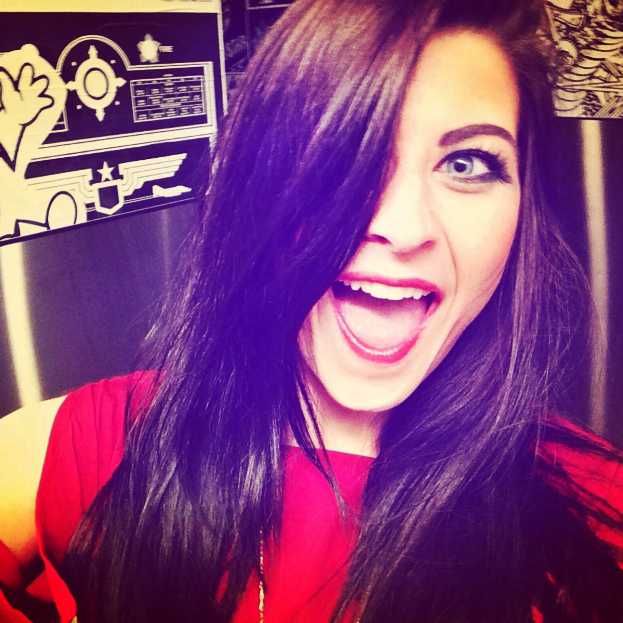 HollyC13's profile picture. 