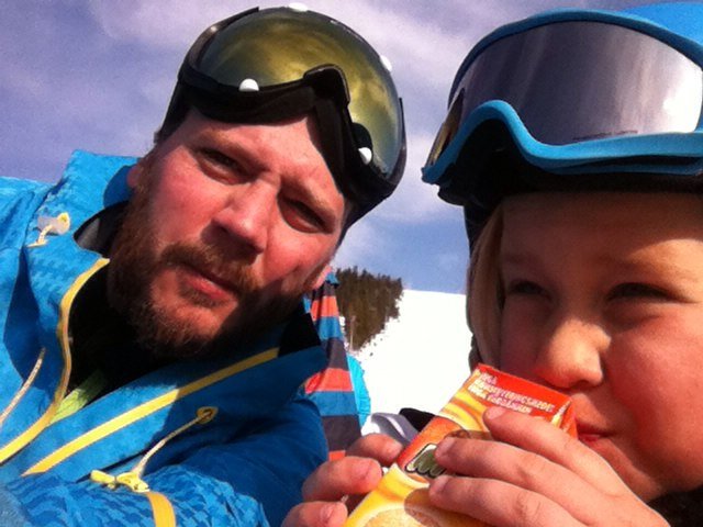 SL_Karlsson's profile picture. 