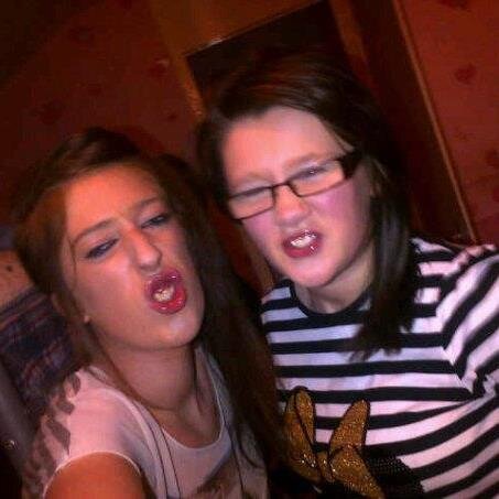 charleighlou2's profile picture. 