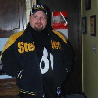 milo622's profile picture. 