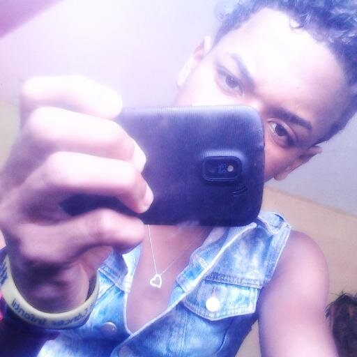 ☺Miii CoOro☀R.C.S La RevoluciiOn♠™            -----► Ciiempre CoOn DiiOs◄----------Se Que Tu Mama Me Adora Me Kiere Y Un Tro De Vaina