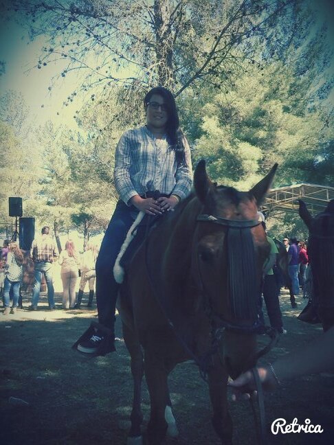 Vivir cada momento como si fuera el ultimo, porque las locuras del loco, solo el loco las conoces.