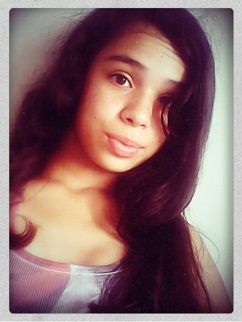 Te quero ,sò vc n importa o q os outros me falem se vc e feio ou coisa e tal... te quero,te amo e te quero para sempre...