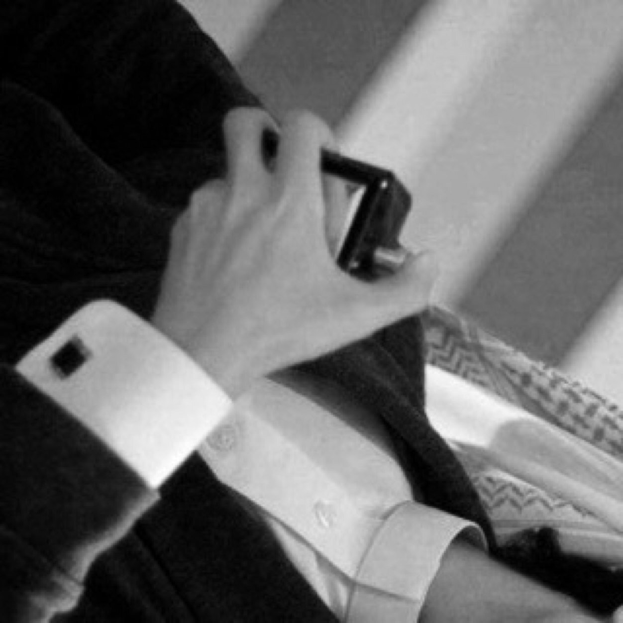 Raaed54's profile picture. עﮬﻧت ﻳٱﻟﻟي ﻋن ﺧۆيڳ ﺗﺧﻟﻳت ﻣع ٱﻟﺳעﻣہ ﺟﻋل درﺑﮖ ﺳעﻣہ