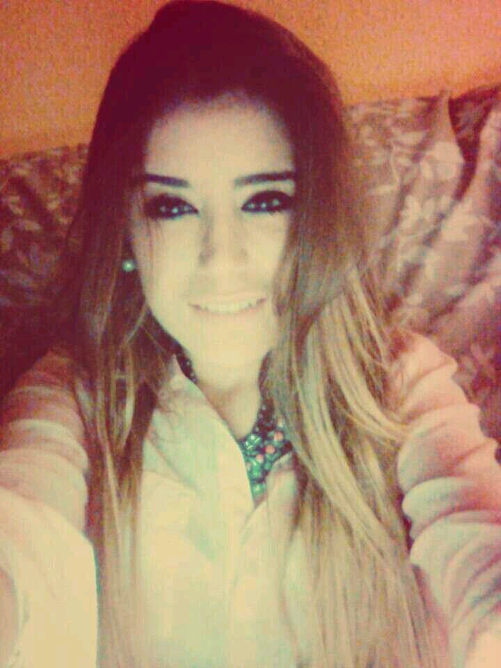 sarapi_95's profile picture. Caer esta permitido,volver a levantarse es obligatorio.Nunca un fracaso siempre una leccion.10 de Septiembre de 1995.Estudiante de Educación Primaria en la UPV.