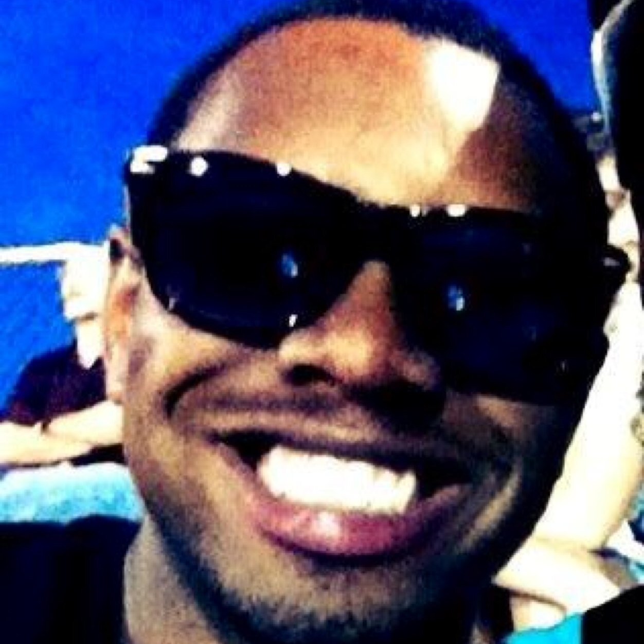 LT_101's profile picture. #teamfollowback #UNCC #COWBOYNATION TWIFEY @joi_wingo