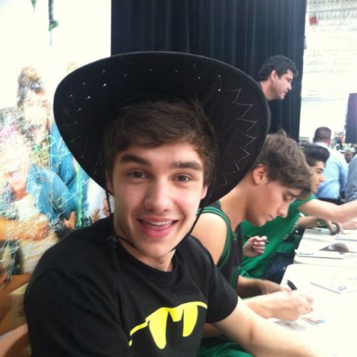 free follow! follow @toastyziam