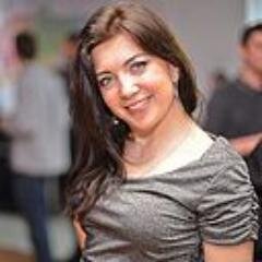 Написать как? Стараюсь жить непринужденно.