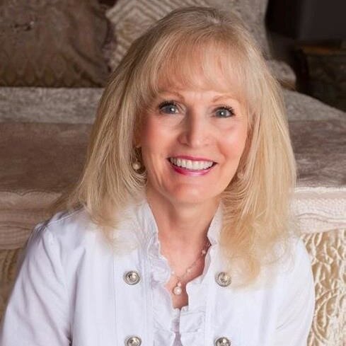 Looking for real estate, homes or property in the greater Wenatchee area? I can help. Hobbies include sewing, horses, family and living life to the fullest!