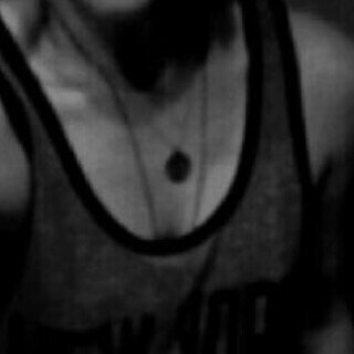 ‏‏‏...طآلبه جامعيهه اعيش يومي لاااااككثر ∞    kik:aseri8900