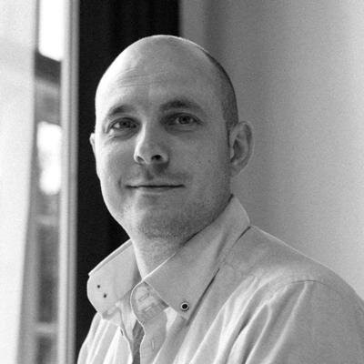 mit fokus er kommunikation og markedsføring praktisk for virksomheder, det gør jeg af lyst. Projektstyring og EU-tilskud bliver gjort af nørdet interesse :)