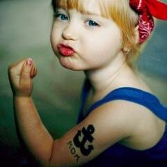 ladimarino's profile picture. Deja que tu sonrisa cambie el mundo pero no dejes que el mundo te cambie la sonrisa.