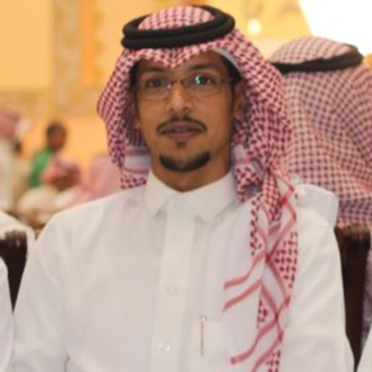 يارب عوُضني بما آنحرمت منهَ بـ آحسن ماعندك ..♡