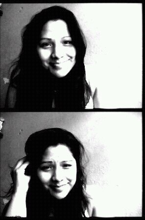 17. My sister ♥☺.
  || 12/08/12 || Because I can't see truth from my
eyes*** || Siganme en instagram @crizsbalcazar :3