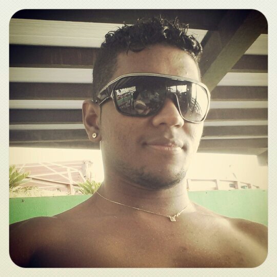só me conhecendo para saber..
Mais posso dizer uma coisa...
YO SOY THE +++++ 
MI INSTAGRAN--REDSON_VIP
MI FACEBOOK--RED ARAUJO