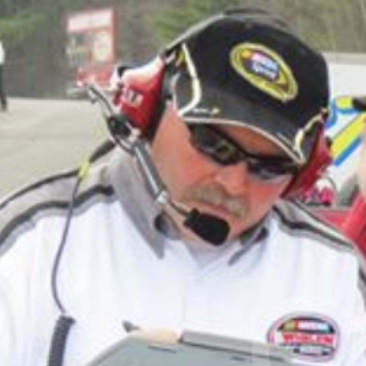 RayKingJr107's profile picture. 