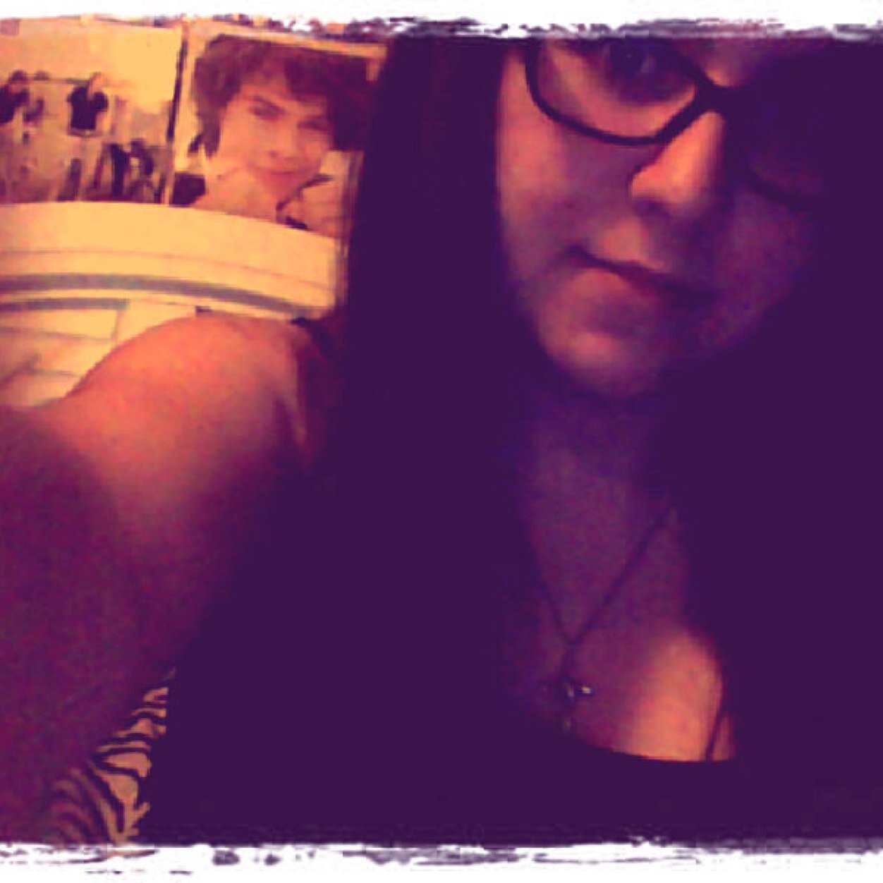 Hi I'm Courtney(:I love one direction, youtube and cats.. Oh and tacos :3 follow me :D