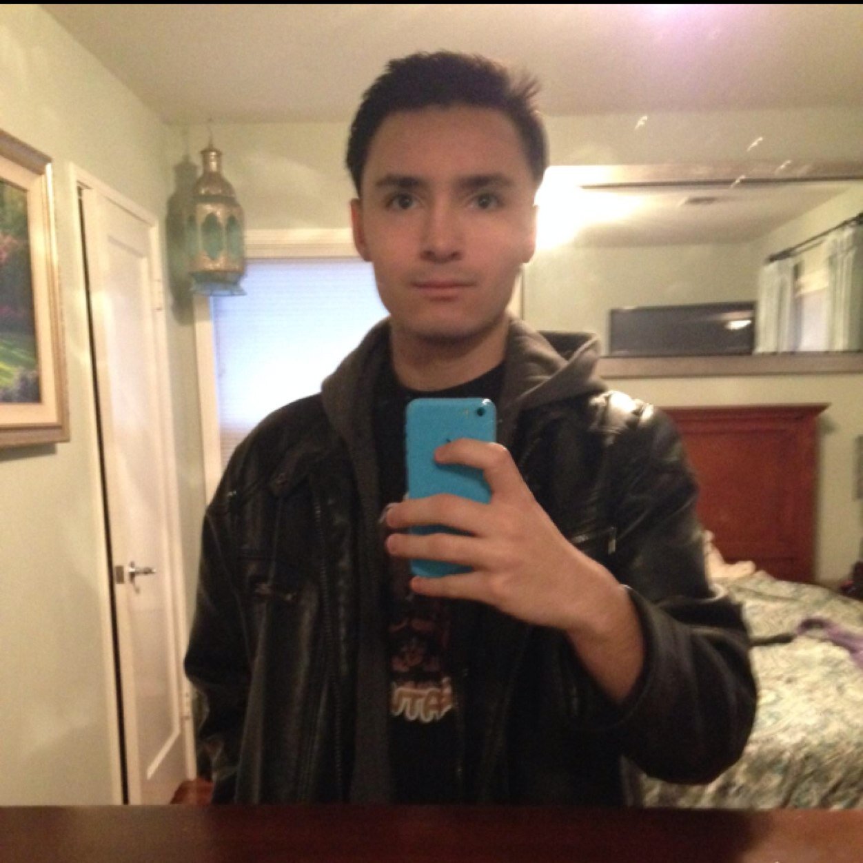 Im an outgoing/ funny gamer who also loves Youtube!