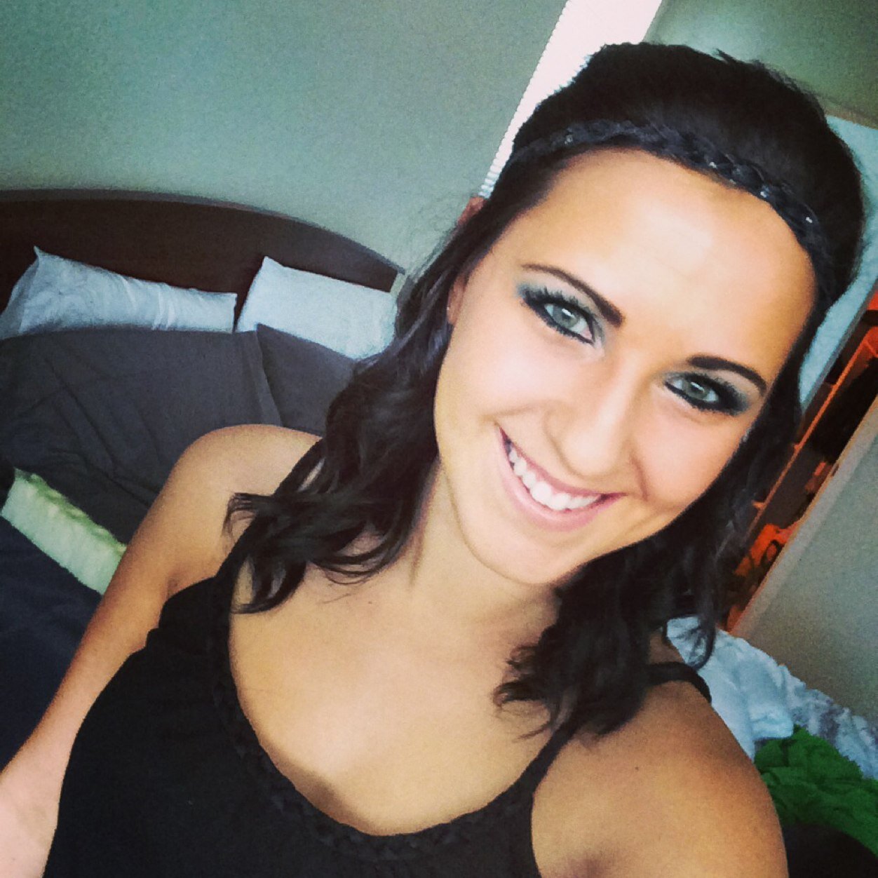 vannnnnnnah's profile picture. Remember no one can make you feel inferior without your consent.

https://t.co/GgkQKTZS2B