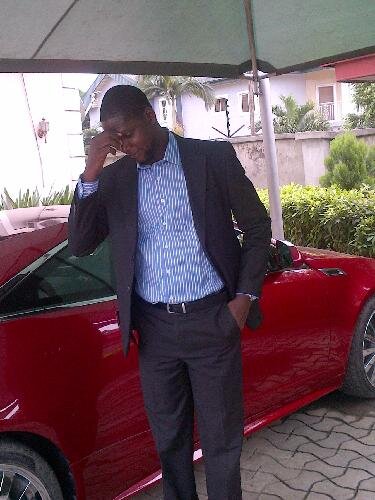 D book,Business consultant.......i jst wanna b successful.